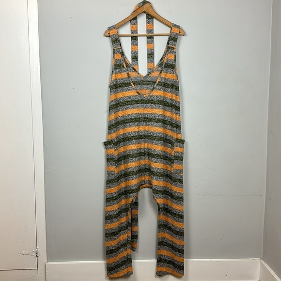 NWOT Intimately Free People Back in the Game Striped Jumpsuit  Sz XS - Picture 8 of 13